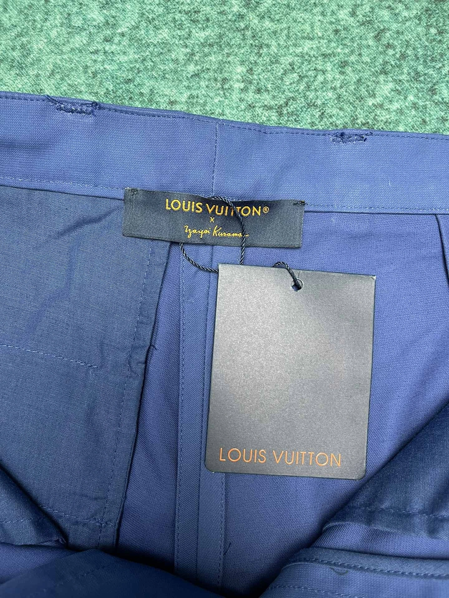 &wg.luxury-- 8V item:E-F409E1535